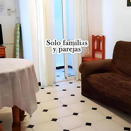 Apartment Moderno Y Centrico Estudio En Conil De La Frontera, Cerca De Playas Y Equipado - Es-180-270 Conil De La Frontera